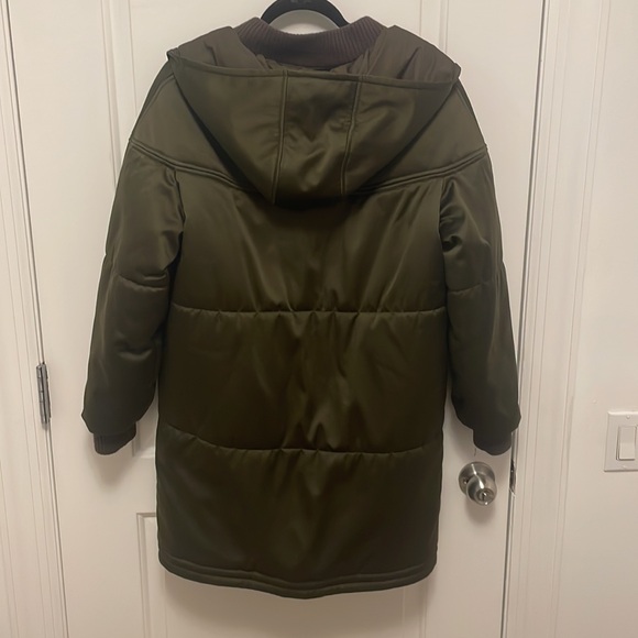 APC Dark Green Puffer - Picture 3 of 4